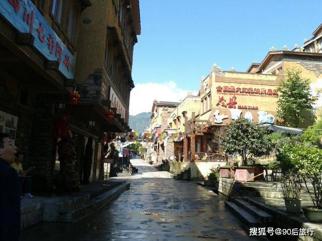 “酱香巧克力饮品”卖得“低调”，茅台又一次跨界有何用意？